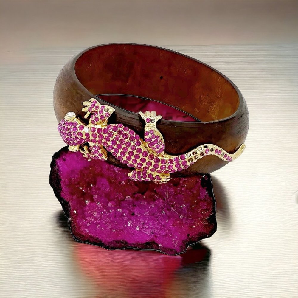 Boutique Pink Brown Crystal Wood Lizard Bangle